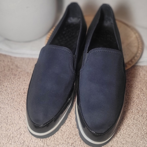 Donald J Pliner Conner Loafer Size 9.5 - Picture 8 of 10